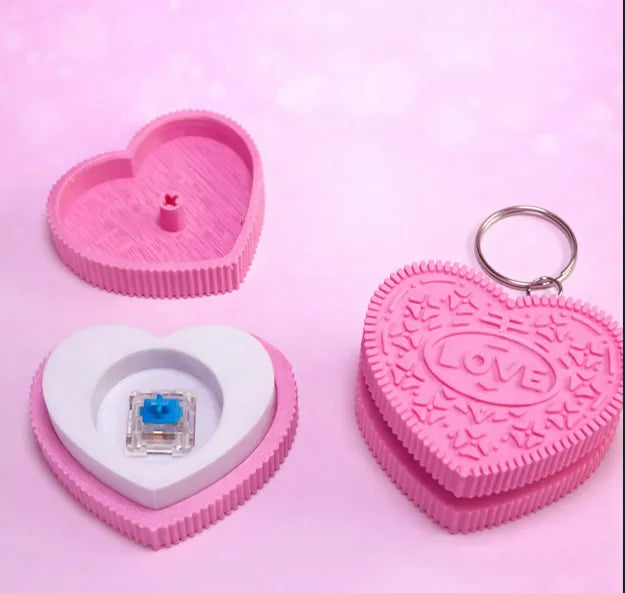 Heart Cookie Clicker Keychain ā Cute Satisfying Fidget Toy, Stress Relief & Focus Toy