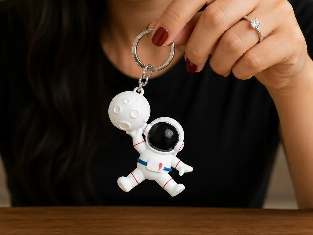 🌙 Astronaut Moon Keychain 🚀